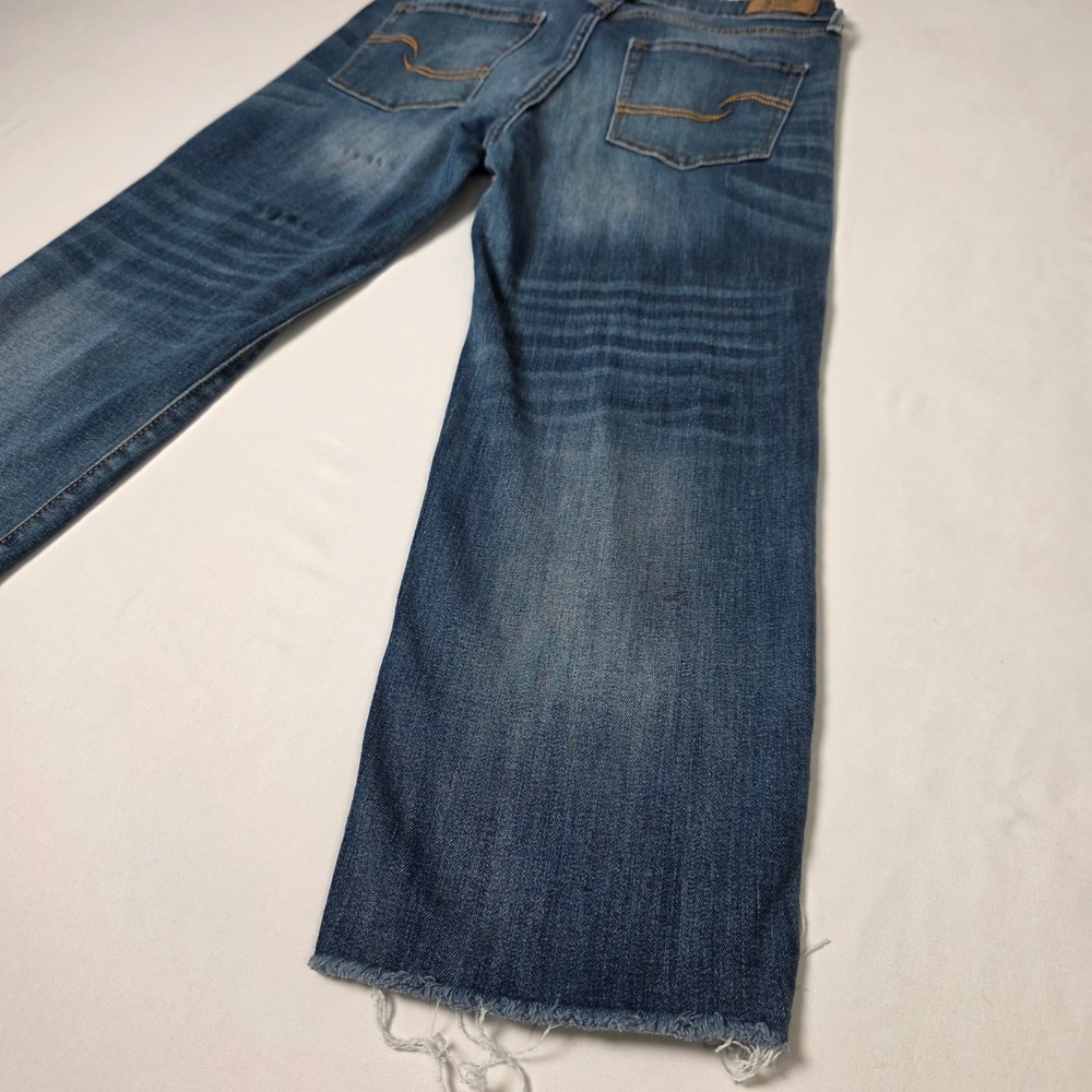 Signature by Levi Strauss Jeans Womens 6‎ Blue High Rise Slim Crop Distressed - Picture 16 of 16
